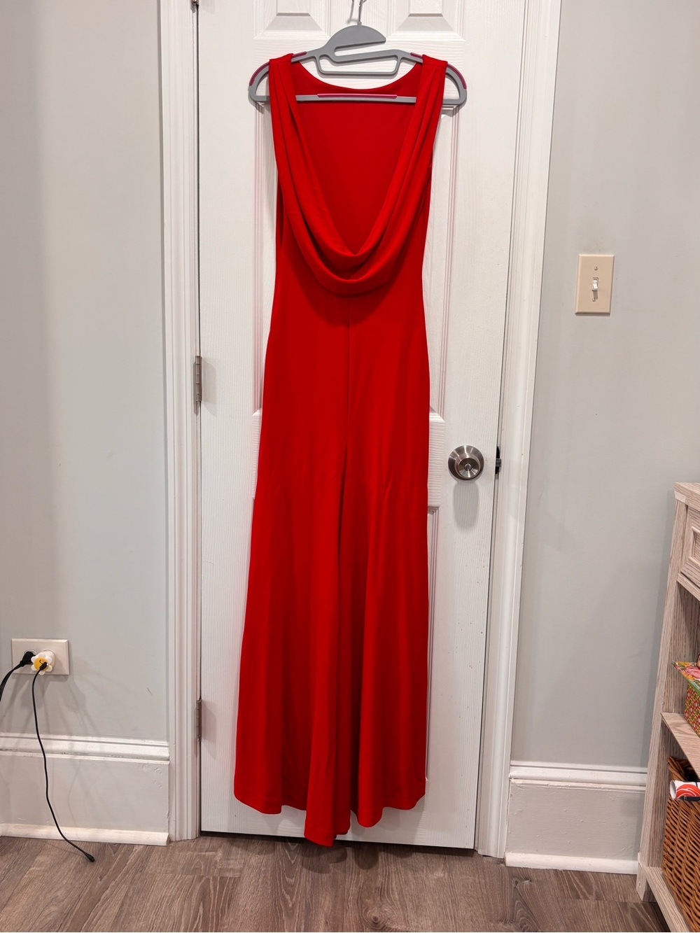 🩵Elegant Red Sleeveless Maxi Dress - Picture 3 of 9